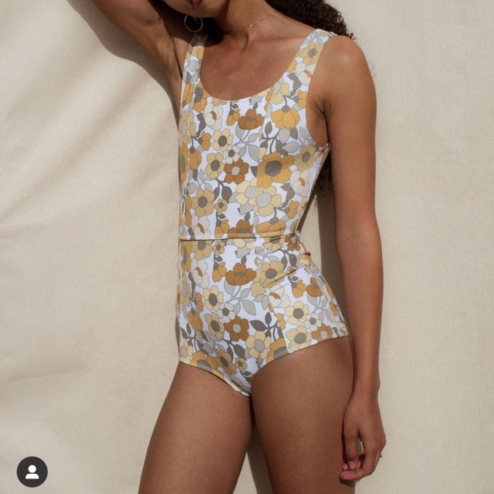 ISO Belle the Label Poppy Surf Suit